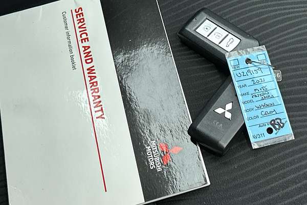 2021 Mitsubishi Pajero Sport GLS QF