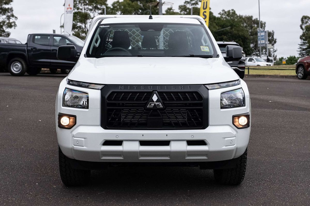 2025 Mitsubishi Triton GLX MV 4X4