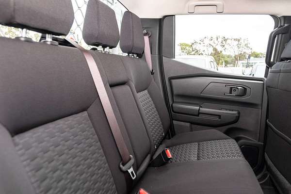 2025 Mitsubishi Triton GLX MV 4X4