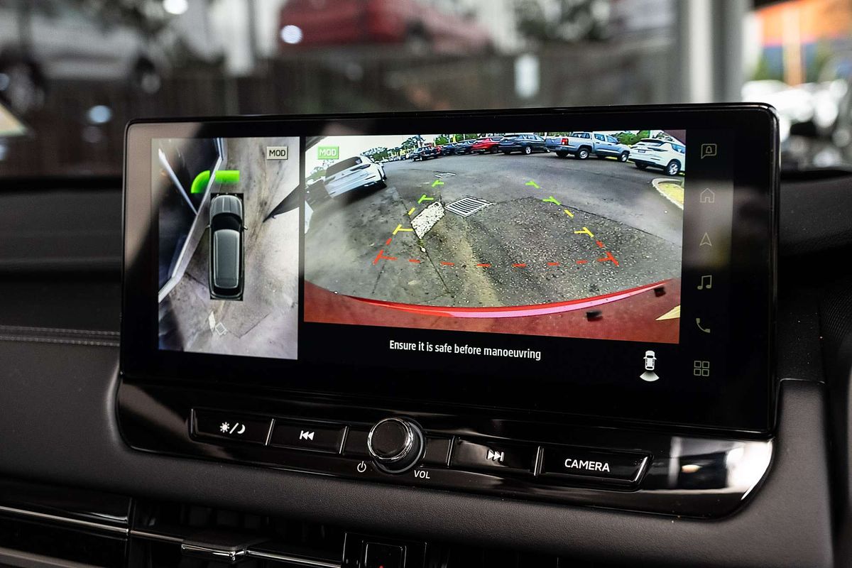 2024 Mitsubishi Outlander ES ZM