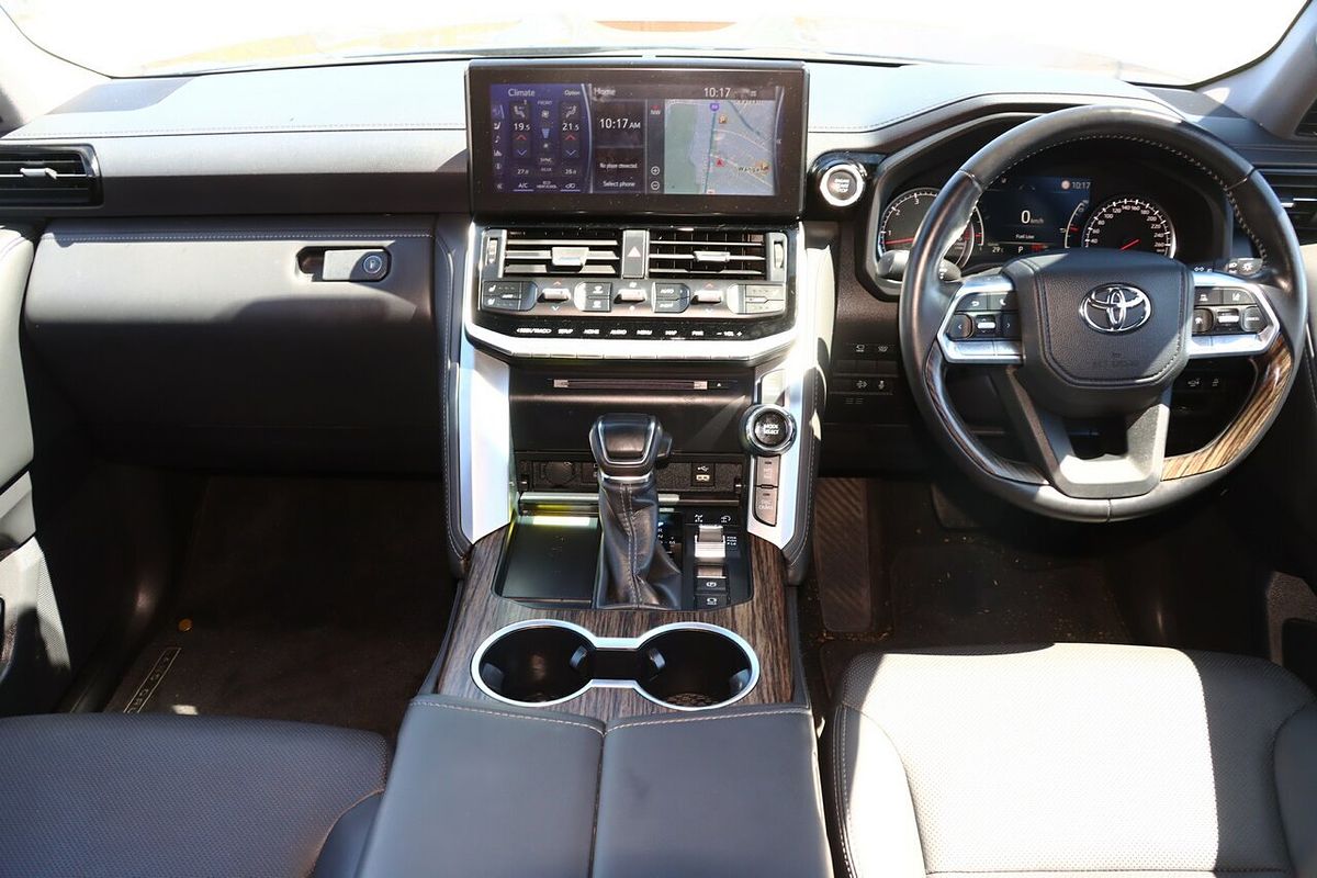 2024 Toyota Landcruiser VX FJA300R