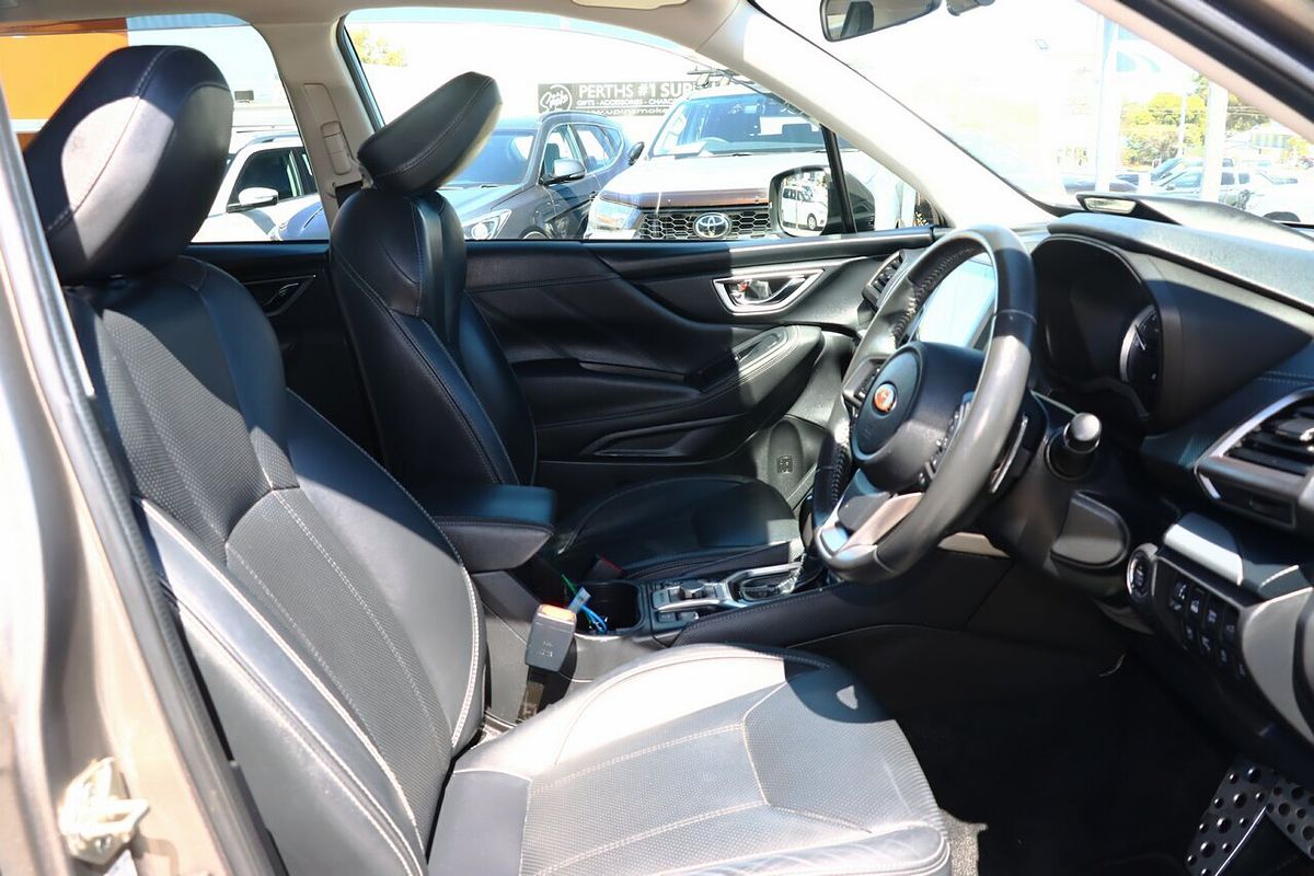 2018 Subaru Forester 2.5i-L S5