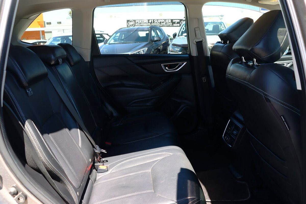 2018 Subaru Forester 2.5i-L S5