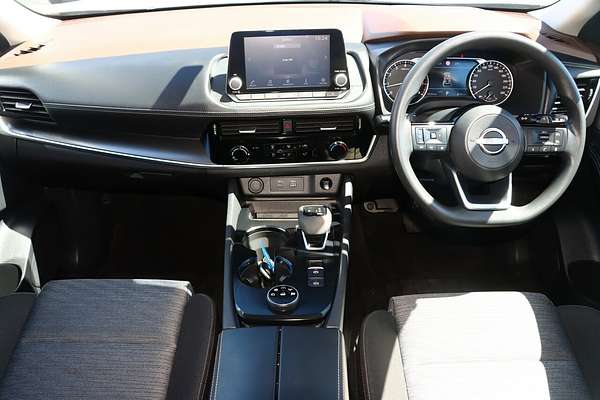 2024 Nissan X-TRAIL ST T33