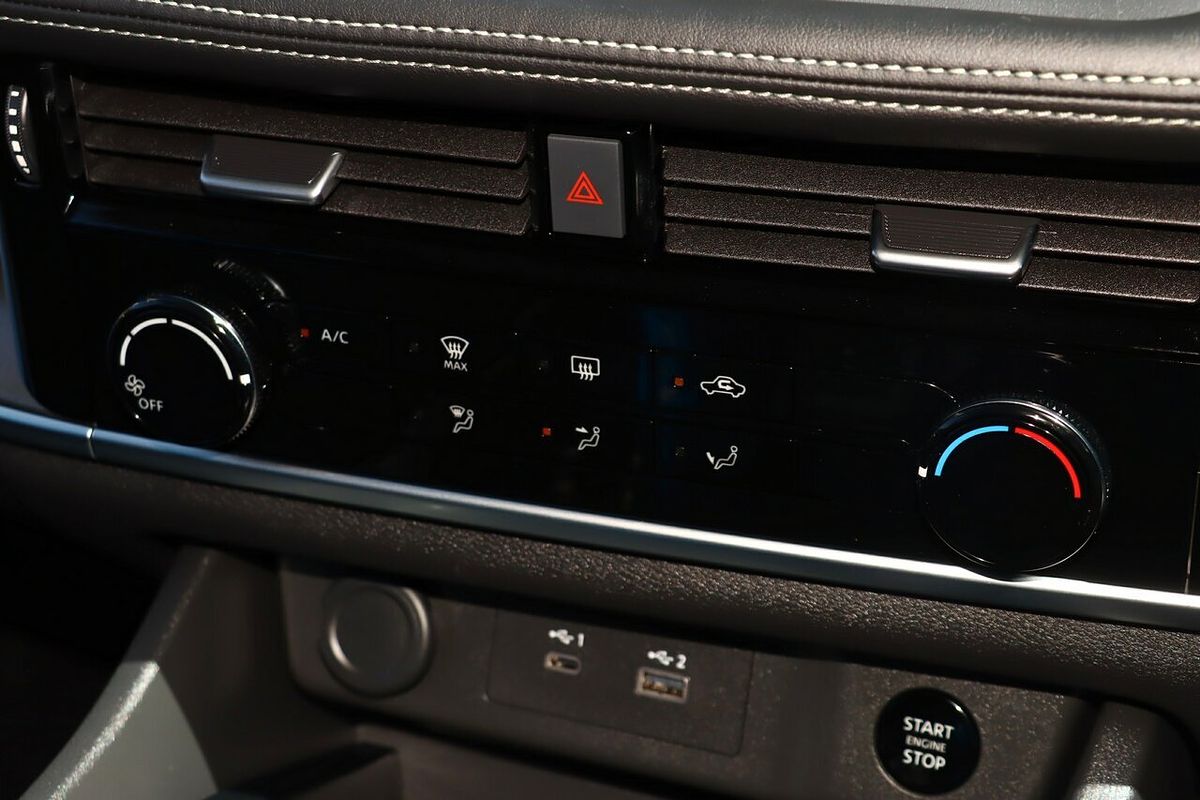 2024 Nissan X-TRAIL ST T33