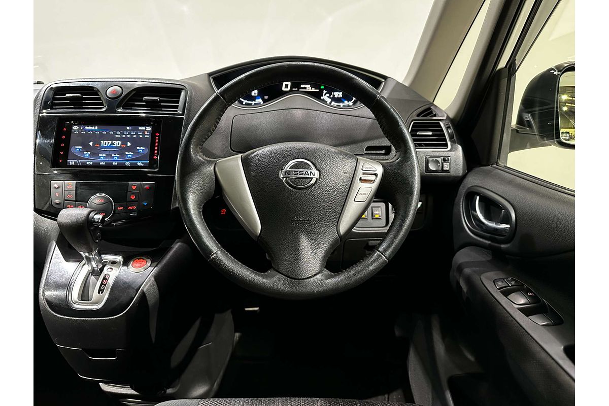 2016 Nissan Serena Highway Star V C26