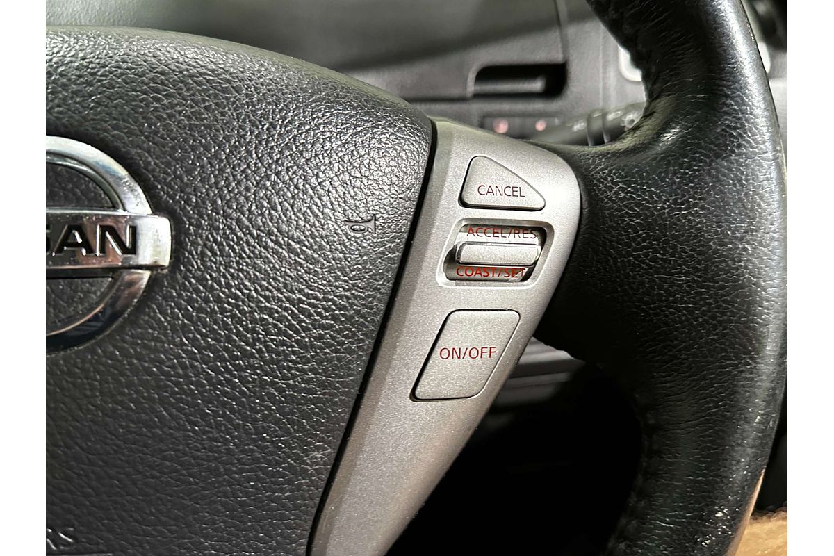 2016 Nissan Serena Highway Star V C26