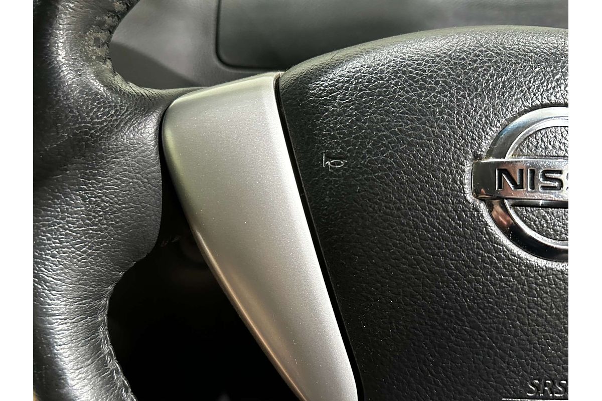 2016 Nissan Serena Highway Star V C26