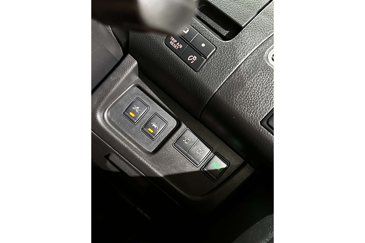 2016 Nissan Serena Highway Star V C26