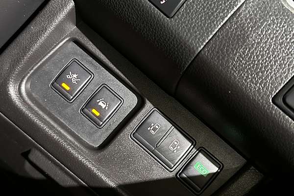 2016 Nissan Serena Highway Star V C26