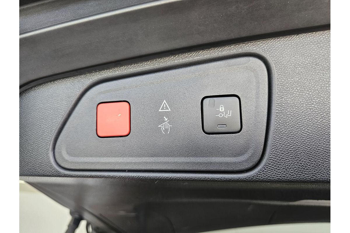 2018 Peugeot 3008 GT Line P84