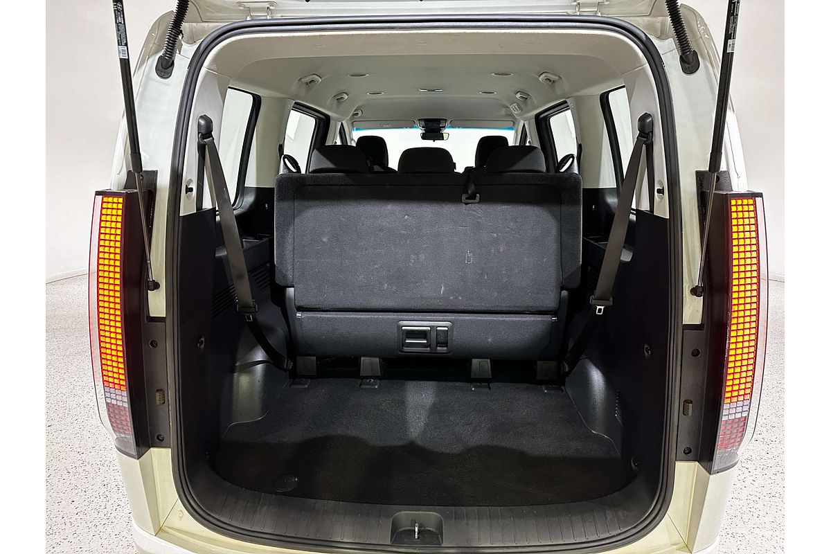 2023 Hyundai STARIA  US4.V2