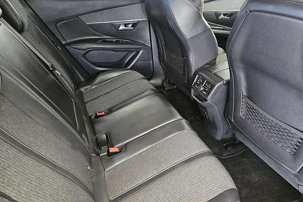 2018 Peugeot 3008 GT Line P84