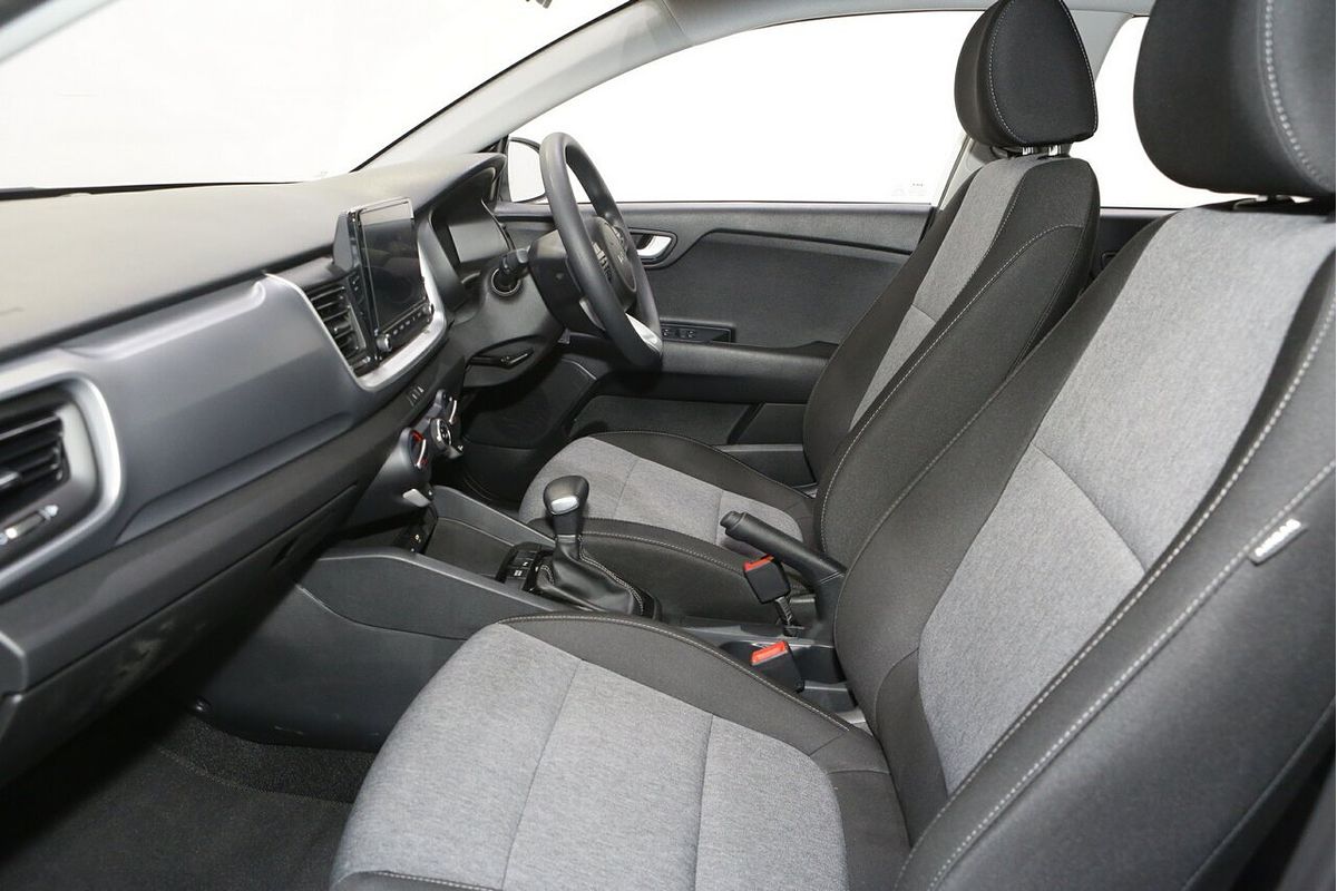 2024 Kia Stonic S YB