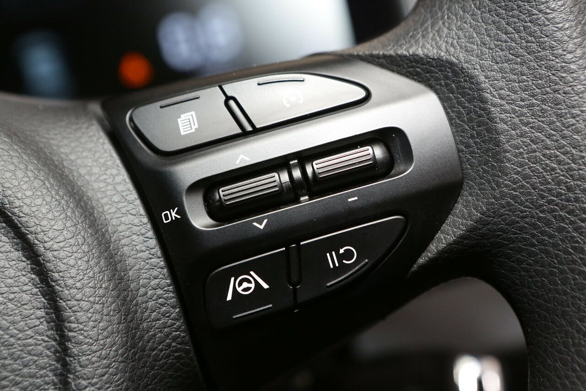 2024 Kia Stonic S YB