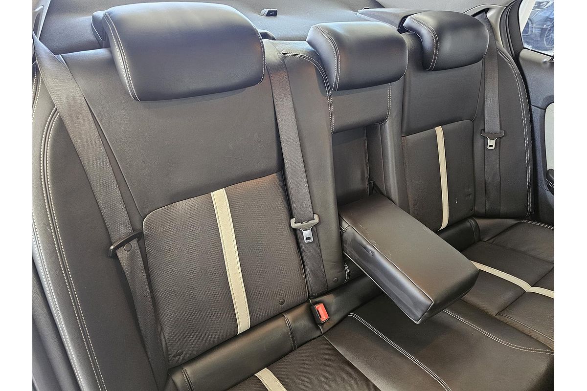 2015 Holden Calais V VF