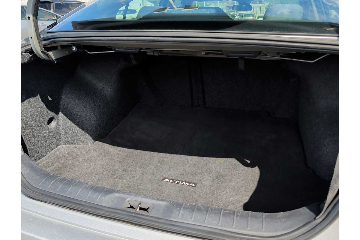 2022 Nissan Altima 2.5 SV