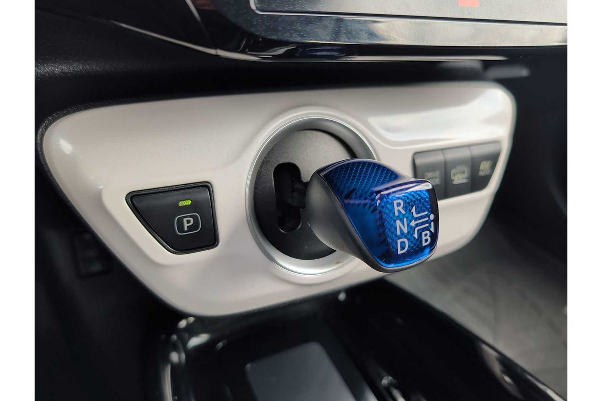 2017 Toyota Prius Advanced