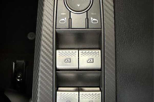 2025 Mitsubishi Outlander ES ZM