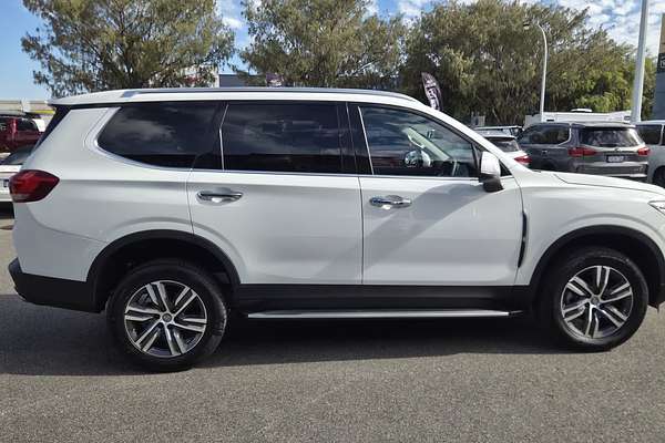 2024 LDV D90 Executive SV9A