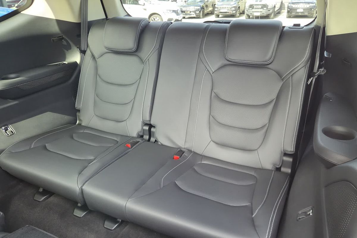 2024 LDV D90 Executive SV9A