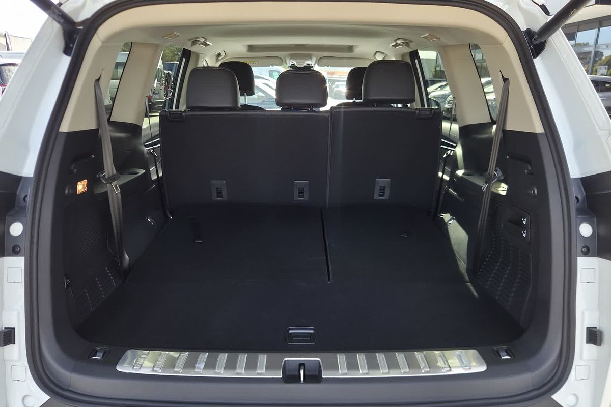 2024 LDV D90 Executive SV9A