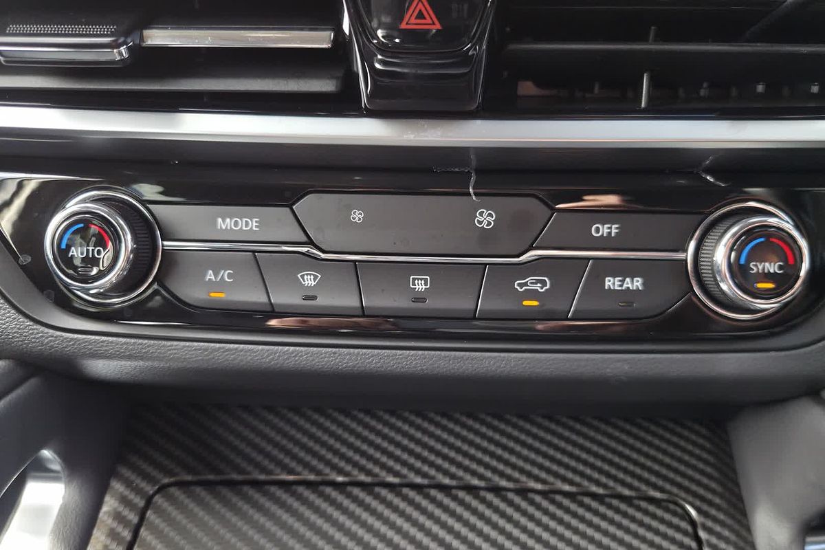 2024 LDV D90 Executive SV9A