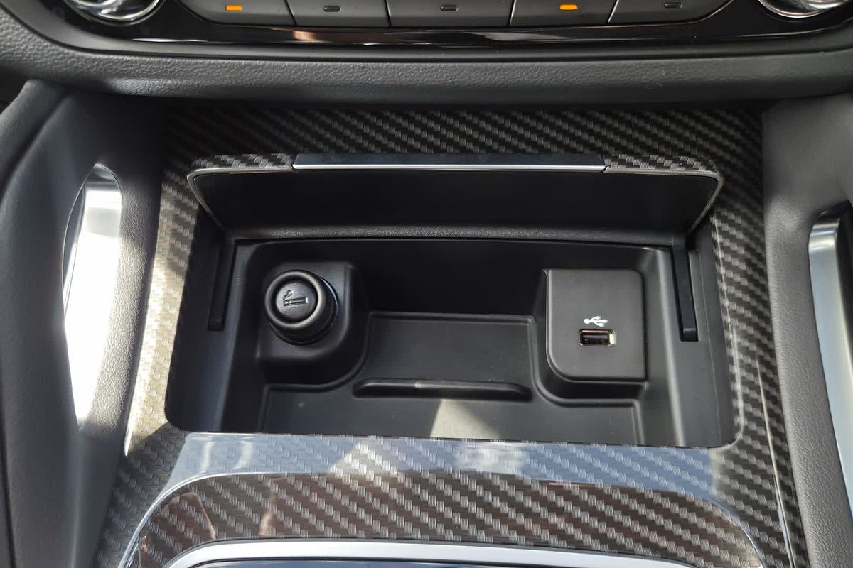 2024 LDV D90 Executive SV9A