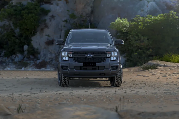 2025 Ford Ranger Black Edition 4X4 2.0L