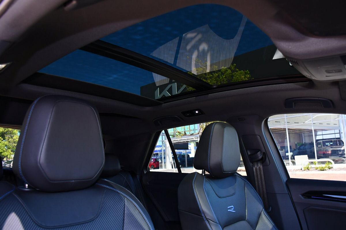 2025 Volkswagen T-Roc R Wolfsburg Edition D11