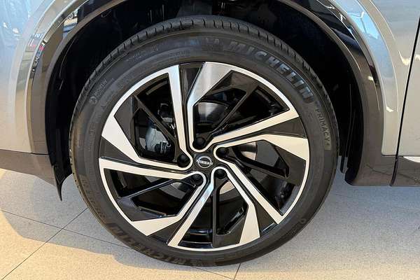 2025 Nissan QASHQAI Ti-L J12