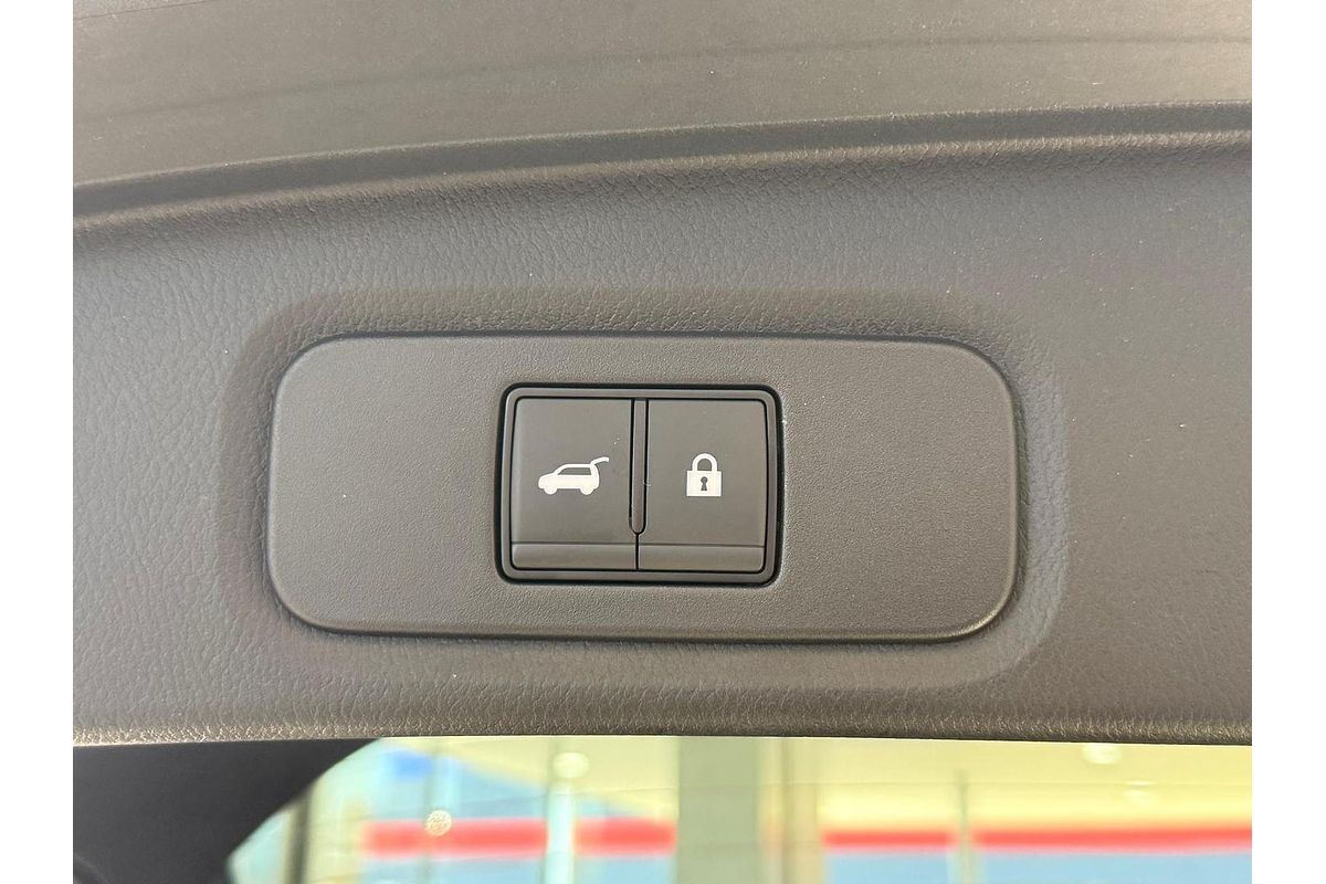 2025 Nissan QASHQAI Ti-L J12