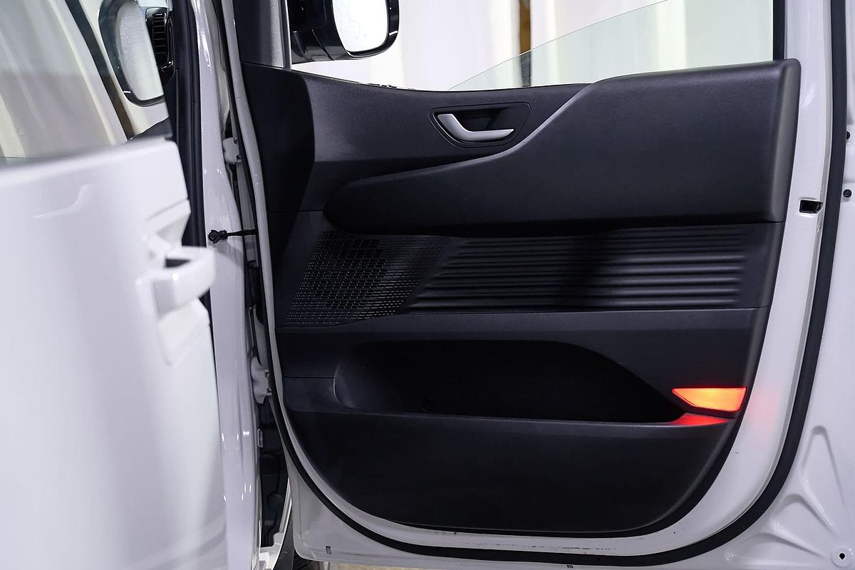 2022 Hyundai STARIA US4.V1