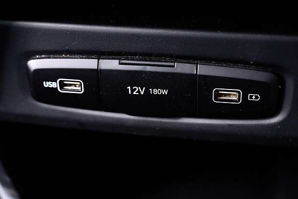 2022 Hyundai STARIA US4.V1