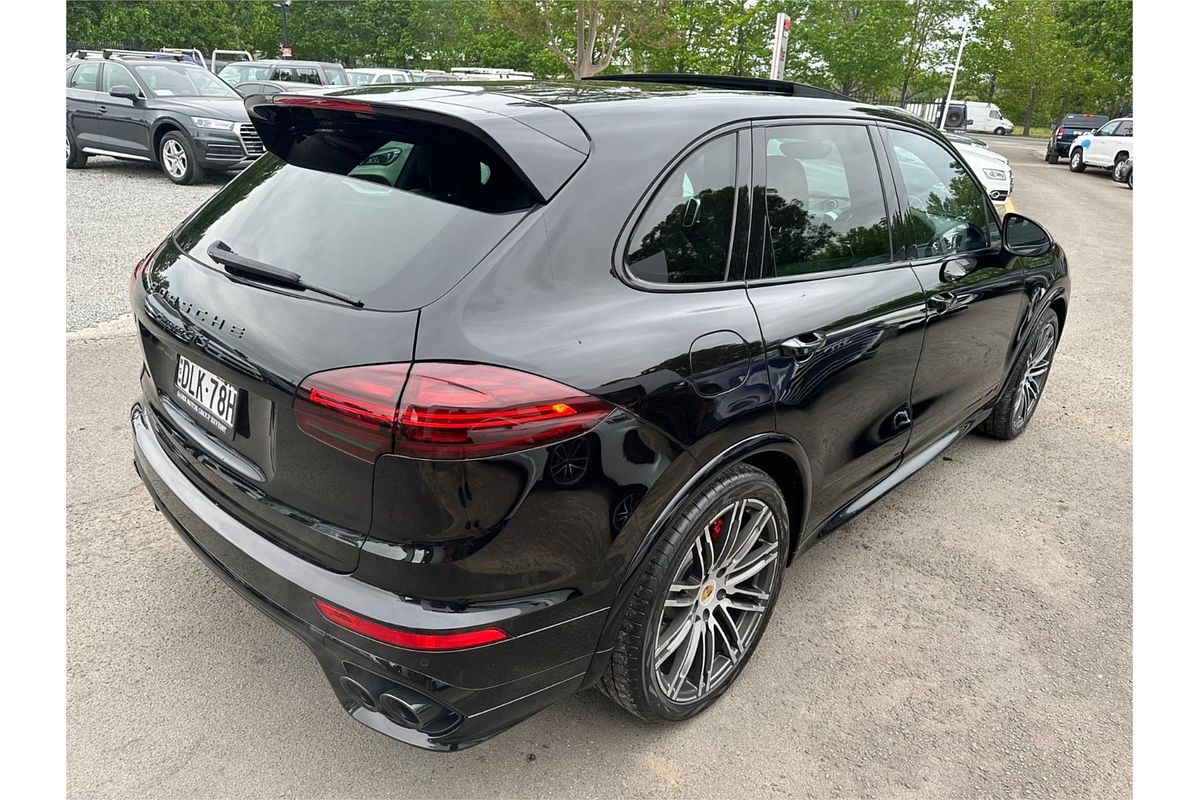 2016 Porsche Cayenne GTS 92A