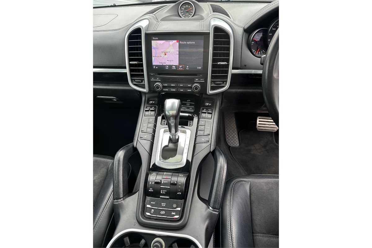 2016 Porsche Cayenne GTS 92A