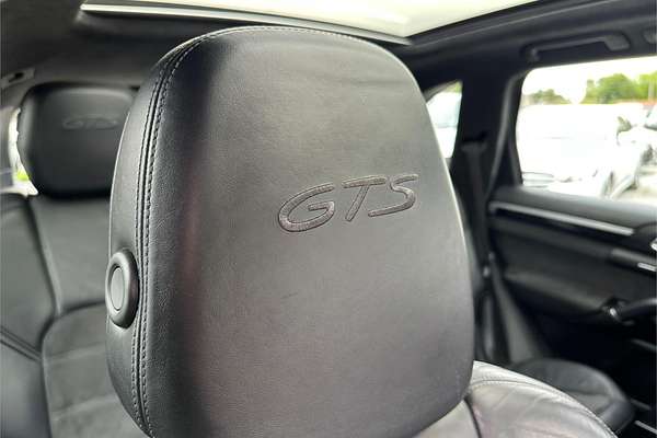 2016 Porsche Cayenne GTS 92A