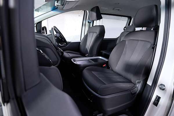 2022 Hyundai STARIA US4.V1