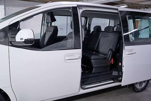 2022 Hyundai STARIA US4.V1