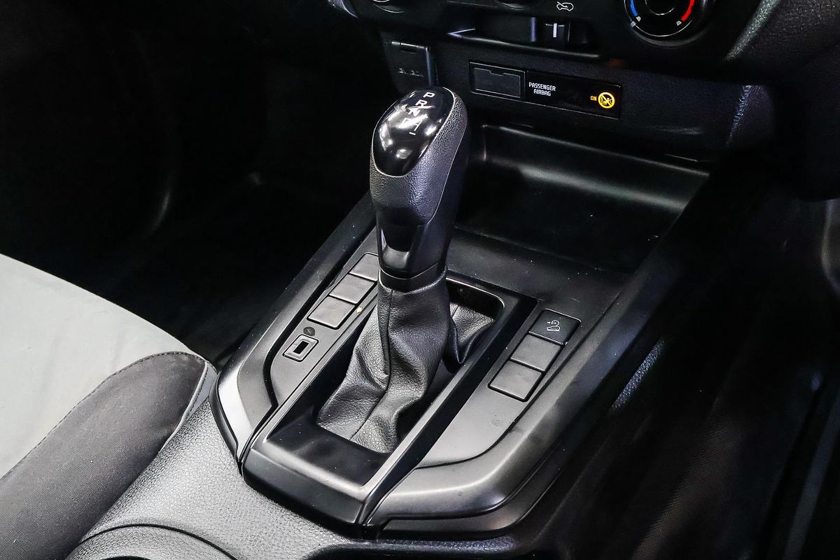 2022 Isuzu D-MAX SX High Ride Rear Wheel Drive