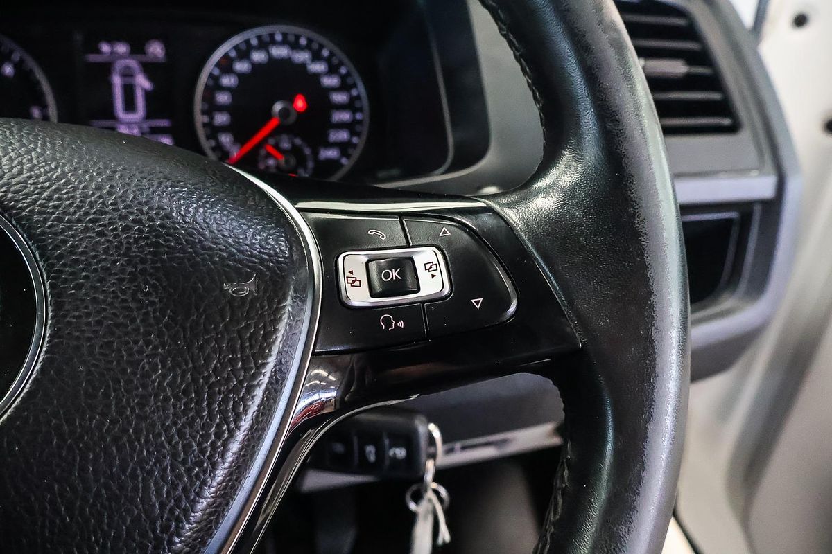 2019 Volkswagen Transporter TDI340 T6 SWB