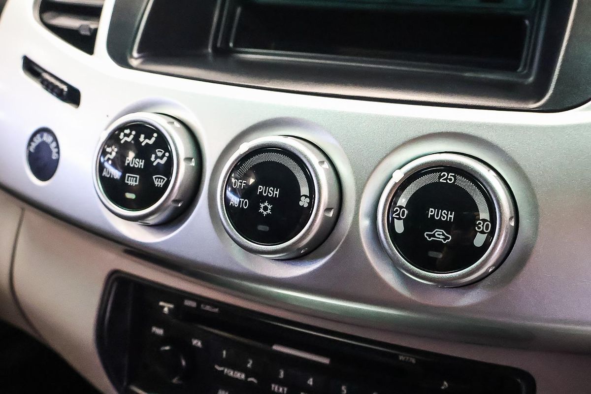 2012 Mitsubishi Triton GLX-R MN Rear Wheel Drive