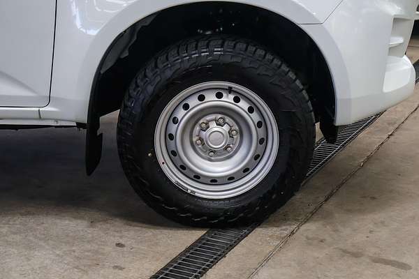 2022 Isuzu D-MAX SX High Ride Rear Wheel Drive