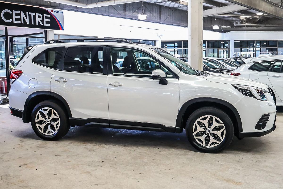 2023 Subaru Forester 2.5i Sport S5