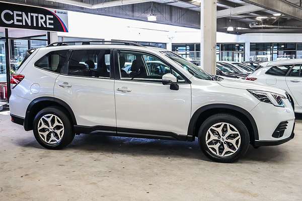 2023 Subaru Forester 2.5i Sport S5