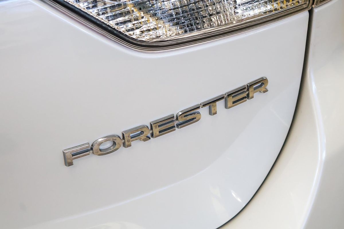 2023 Subaru Forester 2.5i Sport S5