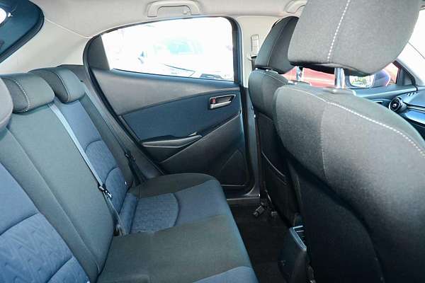 2014 Mazda 2 Maxx DJ Series