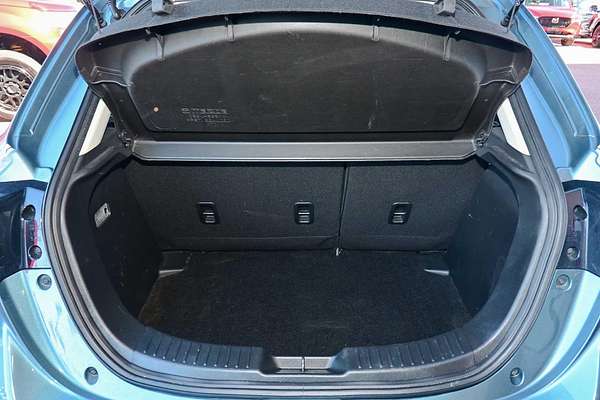 2014 Mazda 2 Maxx DJ Series