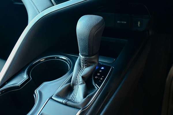 2019 Toyota Camry Ascent ASV70R