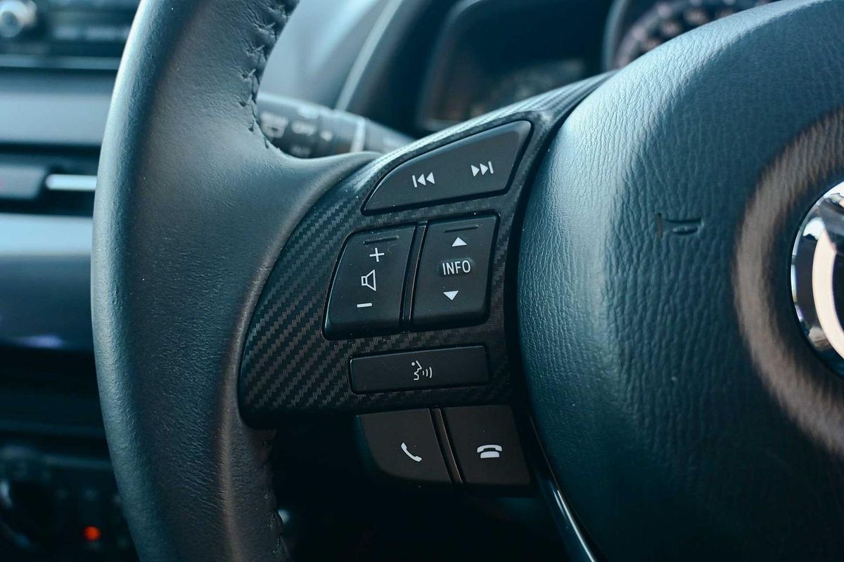 2014 Mazda 2 Maxx DJ Series